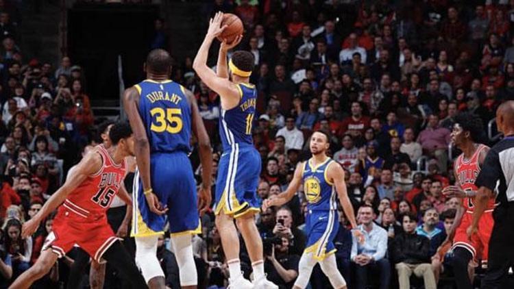 NBA’de tarihi maç Klay Thompson durmak bilmedi…