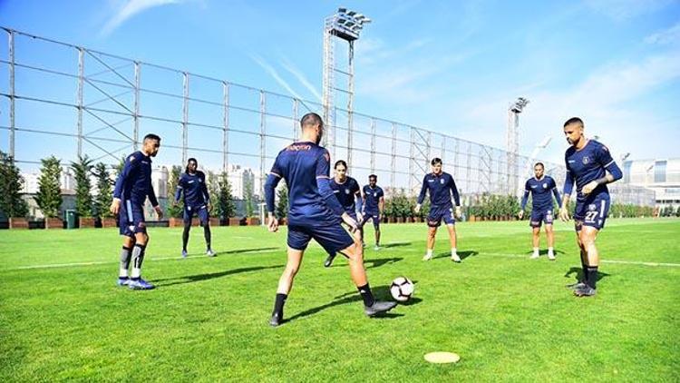 Medipol Başakşehirde Beşiktaş maçı hazırlıkları