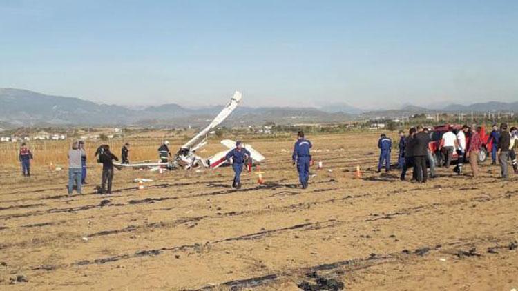 Antalyada eğitim uçağı düştü: 2 ölü