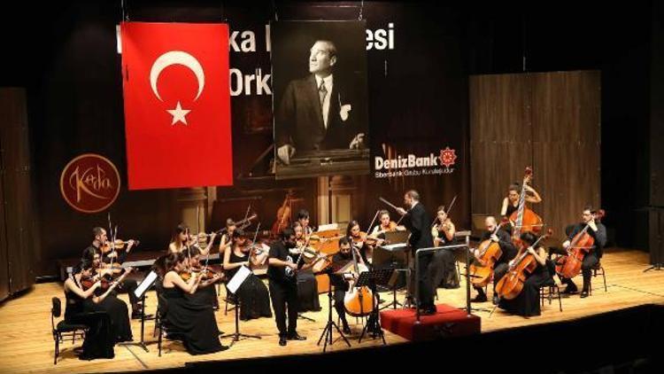 Karşıyakada Cumhuriyet konserleri