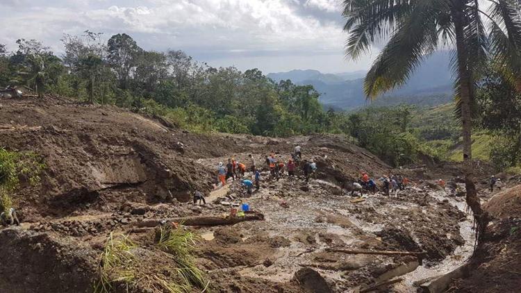 Filipinlerde toprak kayması: 3 ölü, 18 kayıp