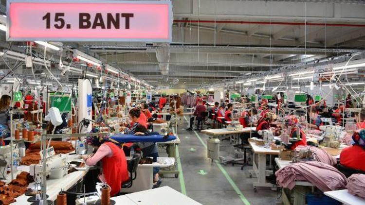 Tokatta tekstil fabrikası, çalışanlarına yüzde 10 zam yaptı