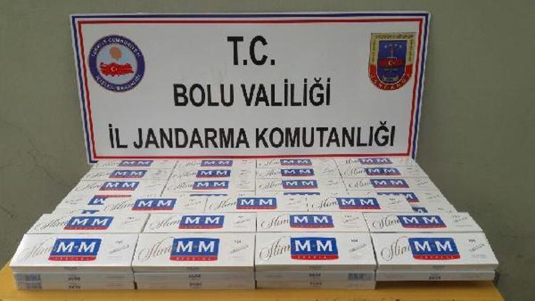 Jandarma 2 bin 80 paket kaçak sigara yakaladı: 3 gözaltı