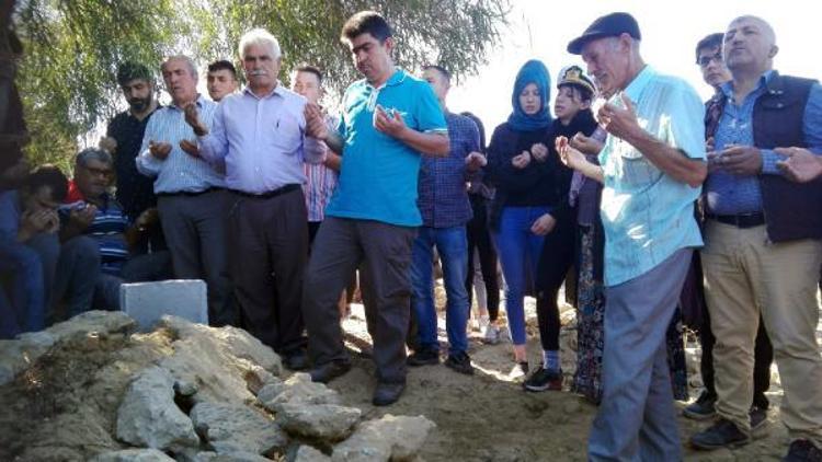 Tabancasıyla intihar eden teğmen toprağa verildi