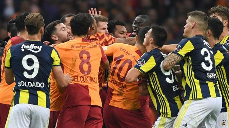 Galatasaray 2 puandan fazlasını kaybetti