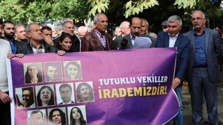 HDPden 4 Kasım gözaltılarının yıl dönümünde açıklama (2)