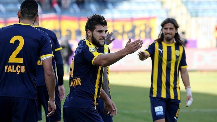 Ankaragücü evinde Kayserisporu 3 golle geçti