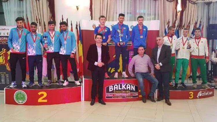Türkiye, Balkan Kros Şampiyonasında zirvenin sahibi oldu (EK FOTOĞRAFLAR)