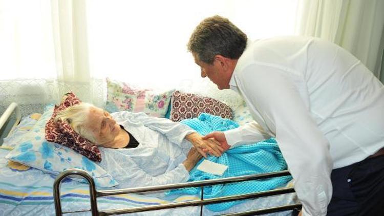 Balçovada yaşlılar için acil sağlık sistemi