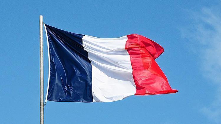 Fransadan Suriyeli  3 üst düzey yetkiliye yakalama emri