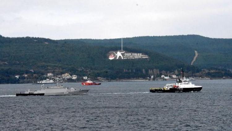 Rus savaş gemisi, Çanakkale Boğazından römorkörle geçti