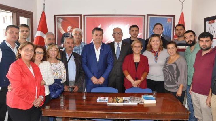 Muğla Büyükşehir Belediye Başkanlığına talip olan Kocadondan Gürüne eleştiri