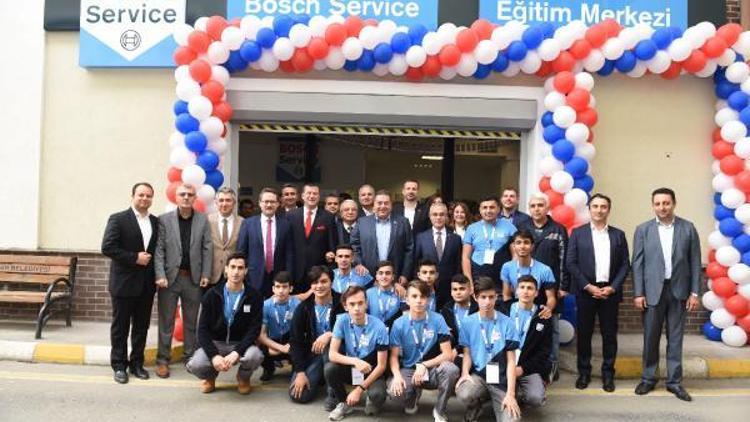 Bosch’tan geleceğin teknisyenlerine yatırım