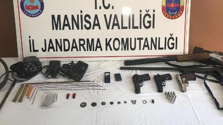 Manisada tarihi eser operasyonu: 6 gözaltı