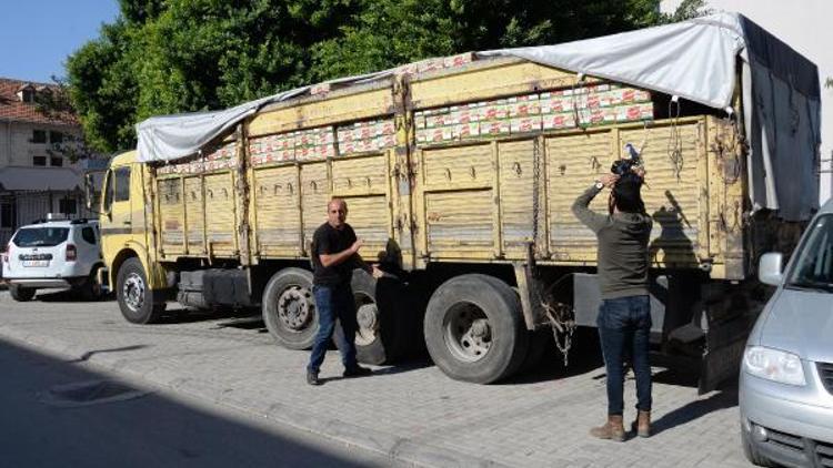 TIR şoförünün sattığı 27 ton salçanın 24 tonu bulundu