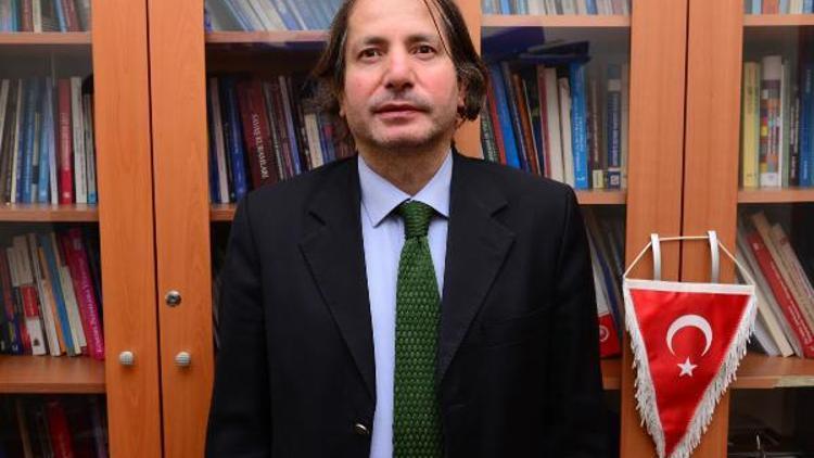 Prof. Dr. Arıkan: PKK ile devriye, güven bozucu unsur
