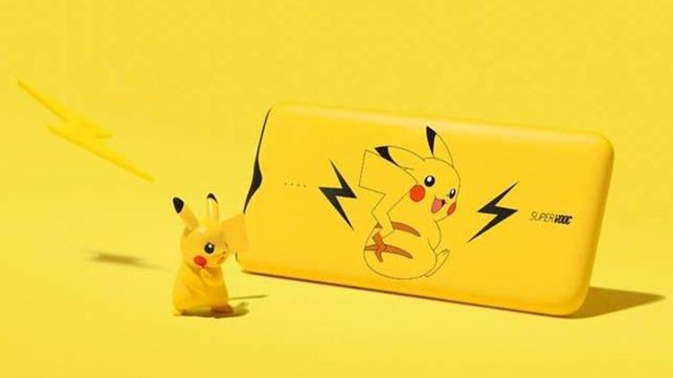 Pikachu taşınabilir şarj cihazı telefonlara elektrik vermeye geliyor