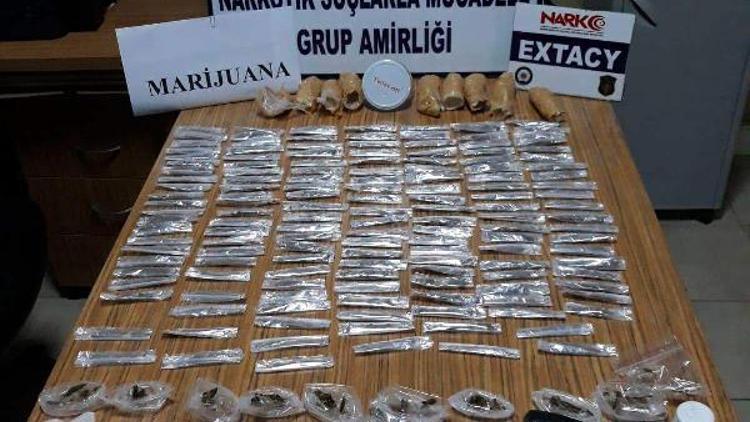 Tarsus’ta uyuşturucu operasyonu: 15 kişi tutuklandı