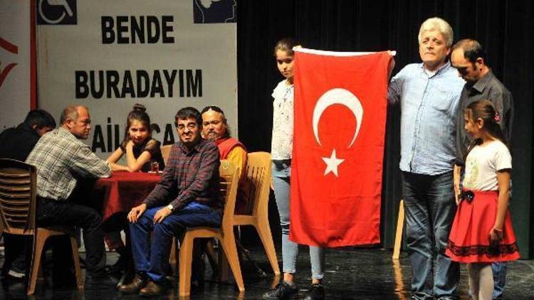 Engelli öğrencilerden Ben de Buradayım adlı tiyatro