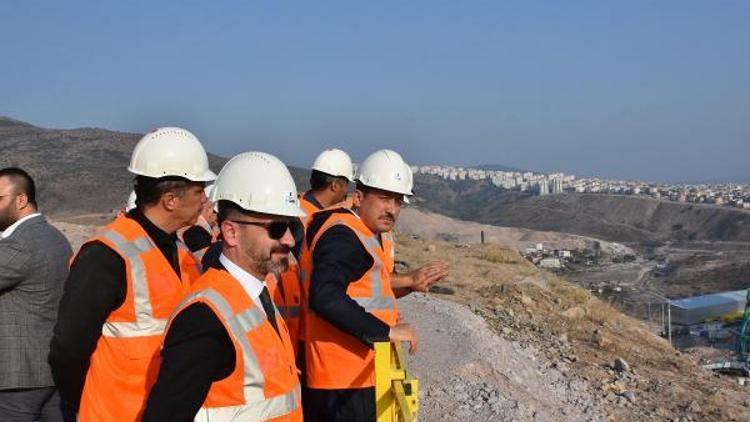 AK Partili Dağdan şehir hastanesi inşaatında inceleme
