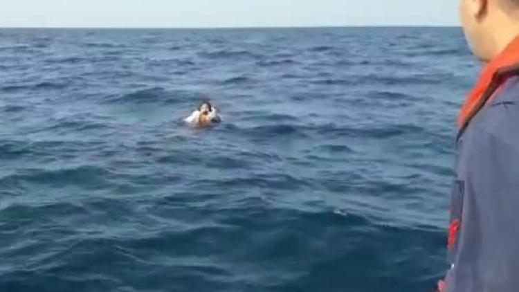 Dikilide göçmen teknesi battı: 4 ölü, 6 kayıp/ Ek fotoğraflar