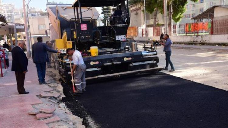 Osmaniyede bozulan yollar asfaltlanıyor