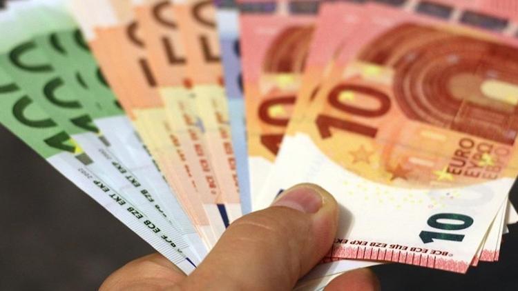 İşçilerin hesabına yanlışlıkla 30 bin euro ek ödeme yatırıldı