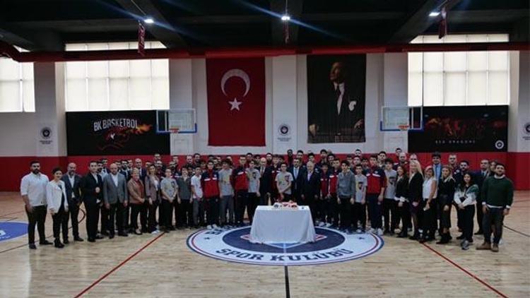 Bahçeşehir Kolejinin yeni antrenman salonu açıldı
