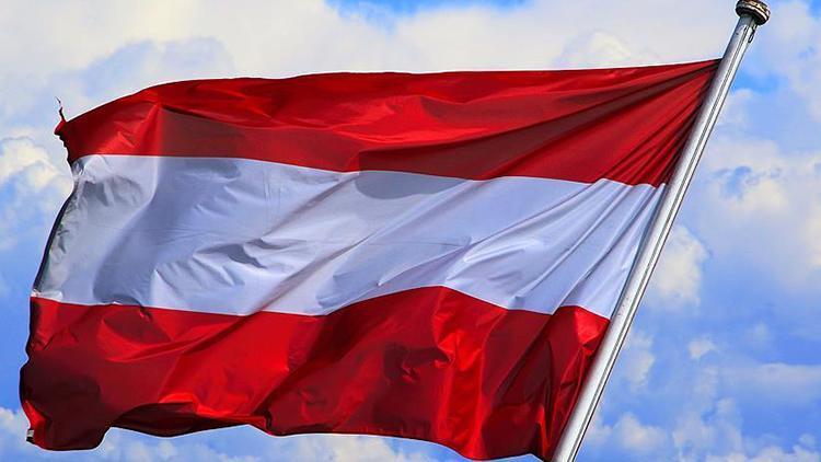 Avusturyada aşırı sağcı partinin ırkçı paylaşımı tepki topladı
