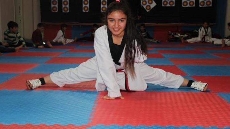 (Özel) Tek kollu Para-Taekwondocu Büşranın hedefi büyük