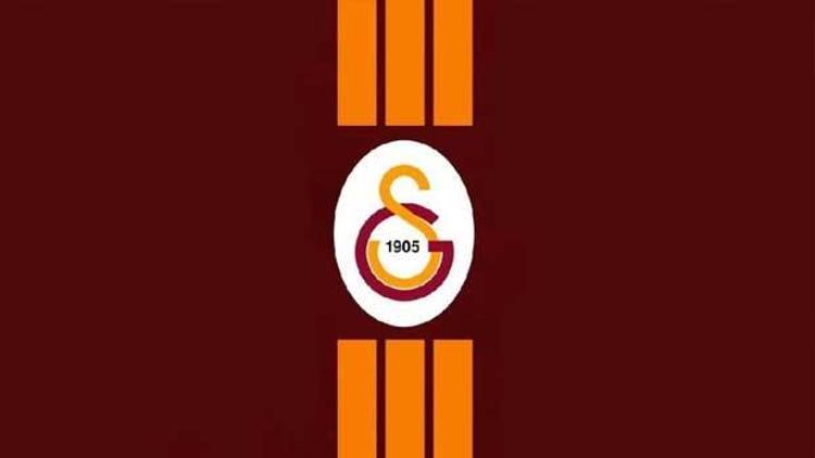 Galatasaraydan gece yarısı paylaşımı
