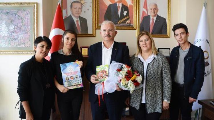 Başkan Görmezden arkadaşları için çabalayan liselilere destek sözü