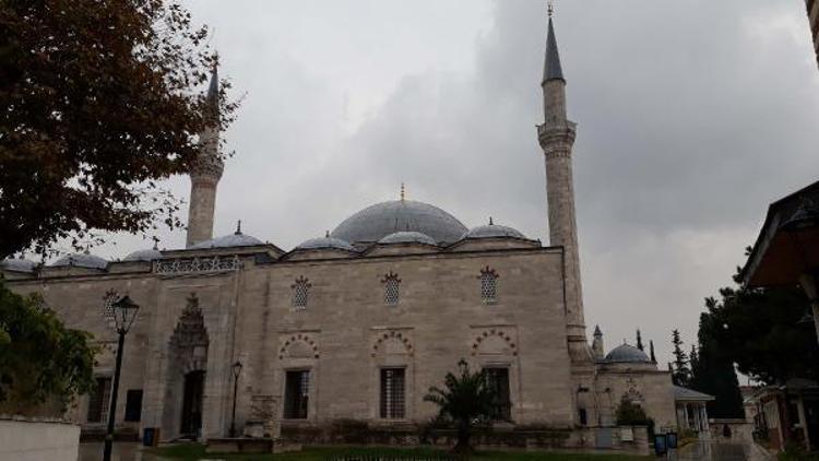 Fotoğraflar // Yavuz Sultan Selim Camiinin elektriği kesildi iddiası