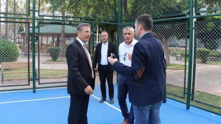 Akdeniz Belediyesi spor tesislerini yeniliyor