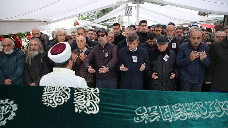 Gazeteci Kürşat Buminin cenazesi İzmire uğurlandı