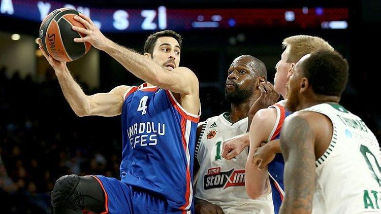 Muhteşem atmosfer, eşsiz mücadele  Anadolu Efes, Panathinaikos’u devirdi