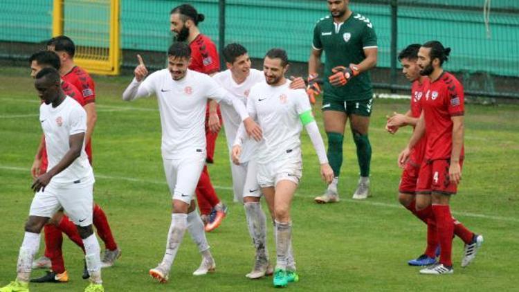 Antalyaspor, özel maçta Afganistan Milli Takımını 1 - 0 yendi