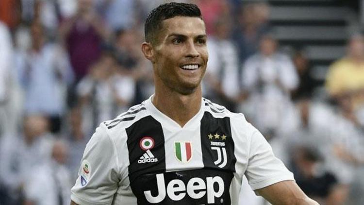 Ölüm ilanına Ronaldoyu da koydu