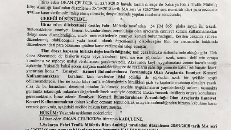 Motosiklet sürücüsü, emniyet kemeri cezasını iptal ettirdi