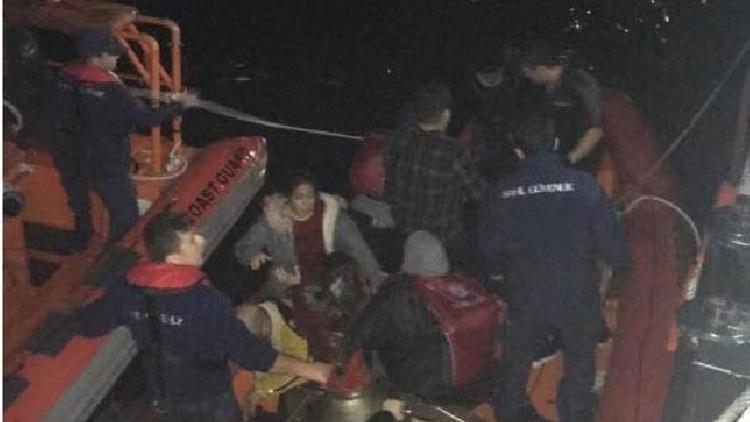 Bodrum açıklarında kaçak teknesi battı: 1 ölü, 10 kişi kurtarıldı