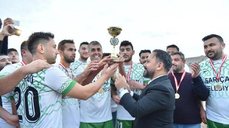 Menekşe ve Kargakekeç Futbol Turnuvasının şampiyonu Sofuluspor