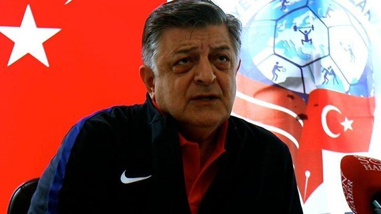 Yılmaz Vural: Transfer için ağzımdan kelime alamazsınız