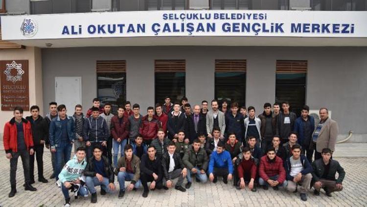 Çalışan Gençlik Merkezinde hizmet ağı genişliyor