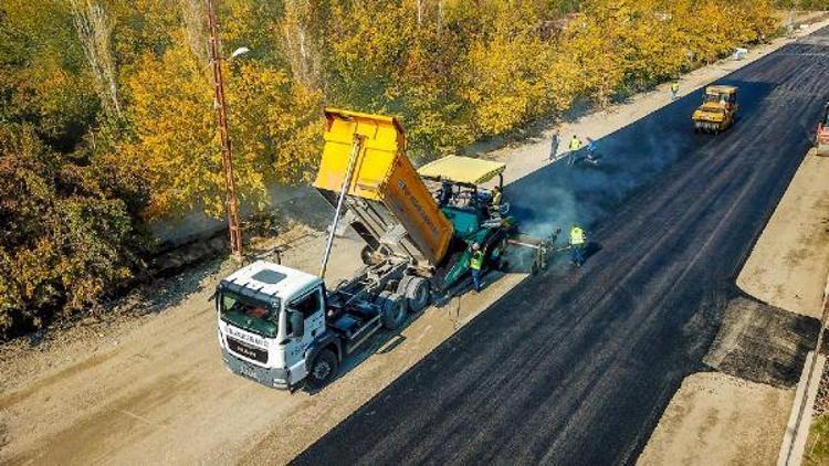 Karakaya Baraj yolu genişletildi