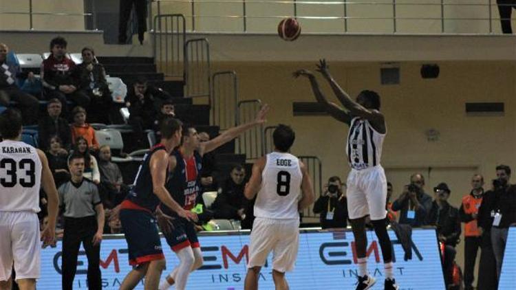 Sakarya Büyükşehir Basketbol-CSM CSU Oradea: 84-68