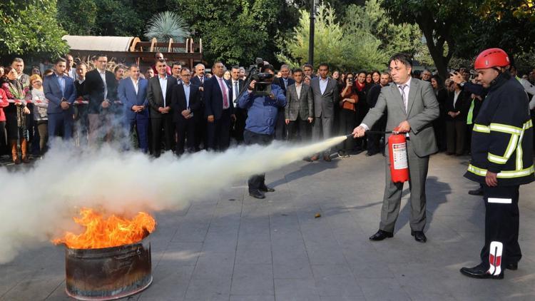 Adana Büyükşehirde yangın tatbikatı