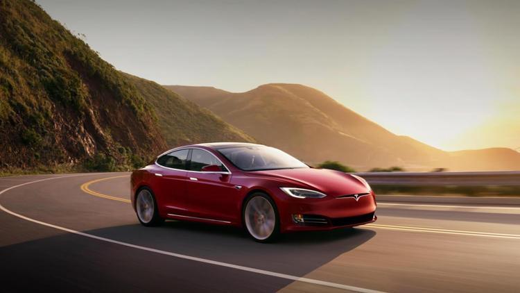 Tesla, Çindeki otomobil satışlarında indirim uygulayacak
