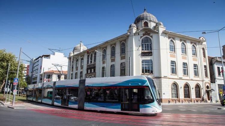 İzmirde tramvayla taşınan yolcu sayısı 21 milyonu aştı