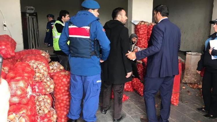 Bursada patates ve soğan stokçularına baskın