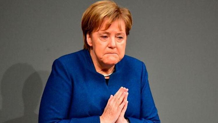 Merkel’in partisi nereye gidiyor Lider adayları endişe yarattı